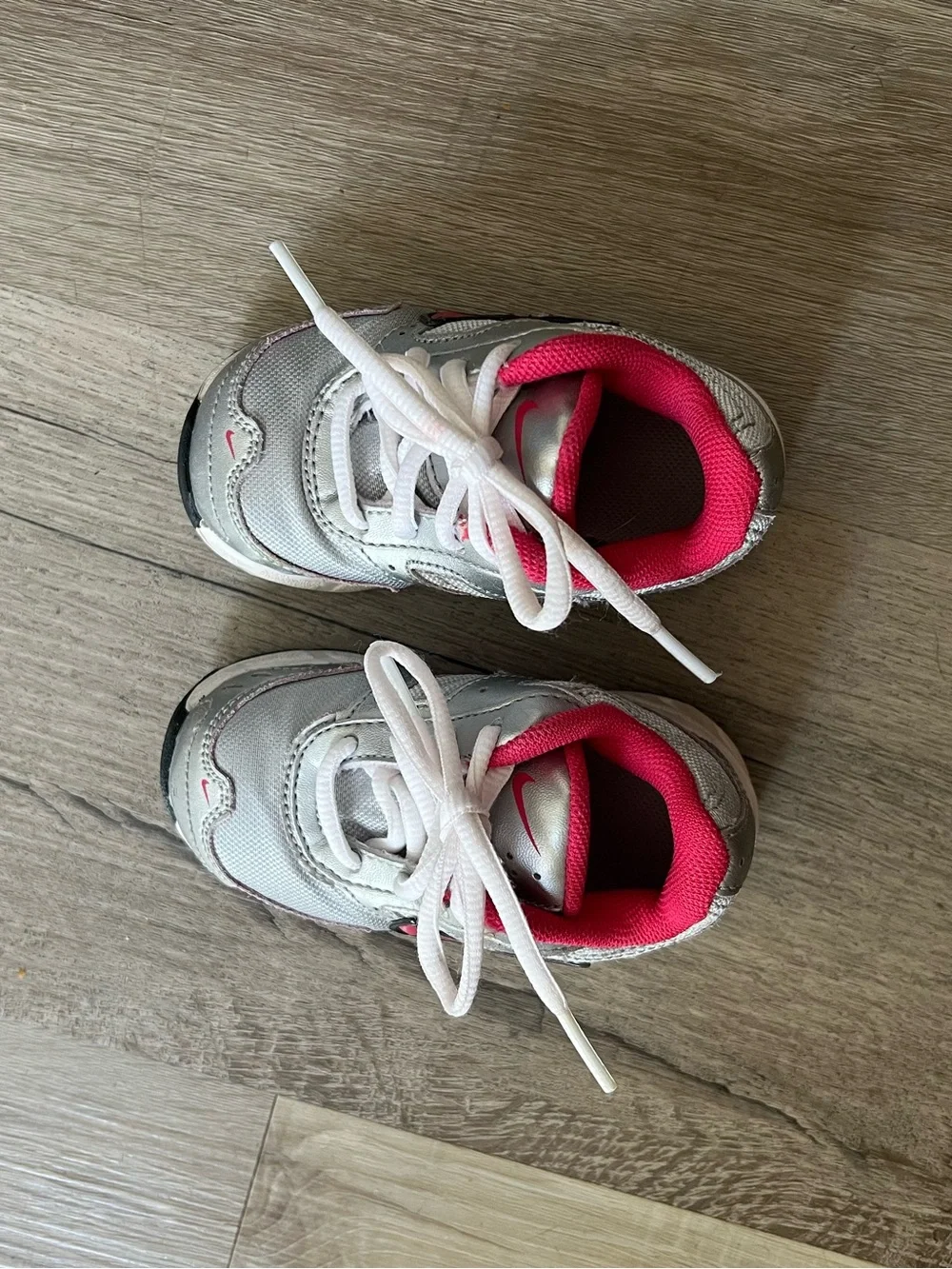 Nike Toddler Silver and Pink Retro Sneakers size 5